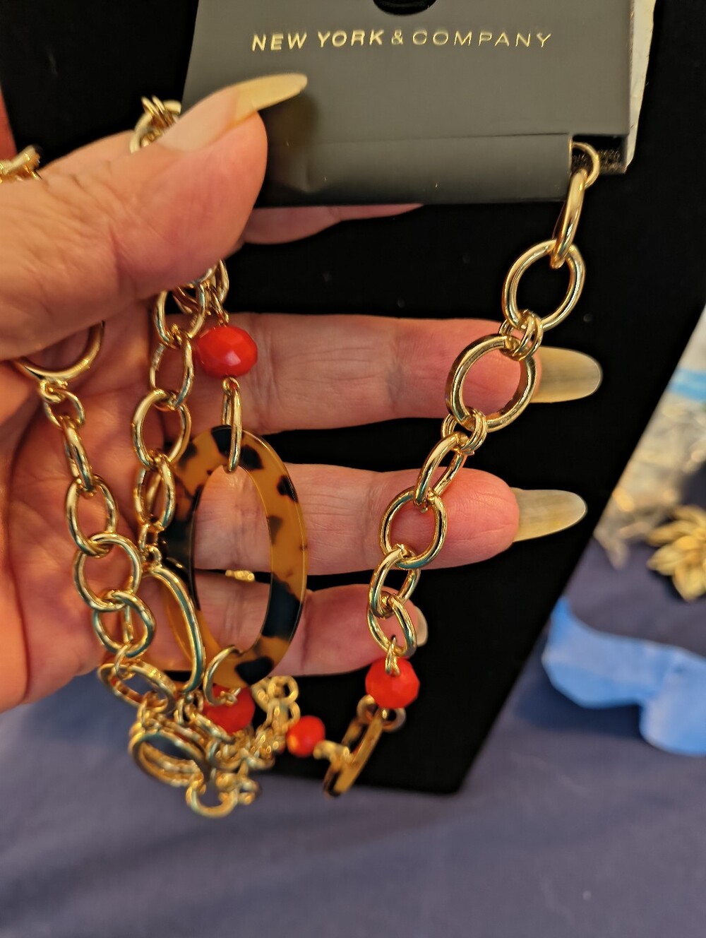 New York & Company NWT Long Gold Tone Tortoiseshell Necklace Red Bead Statement - Picture 7 of 9